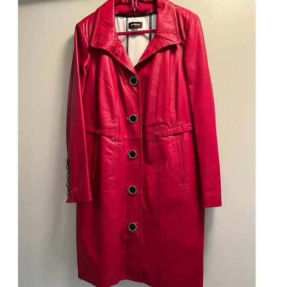 Danier Red Trench Coat - Picture 2 of 13